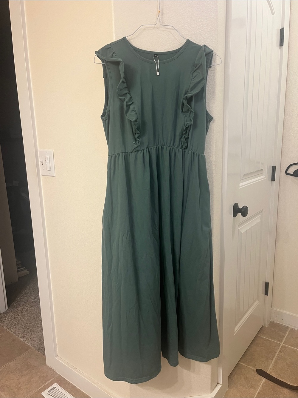 Sleeveless Ruffle Midi Nursing Dress in Forest Green